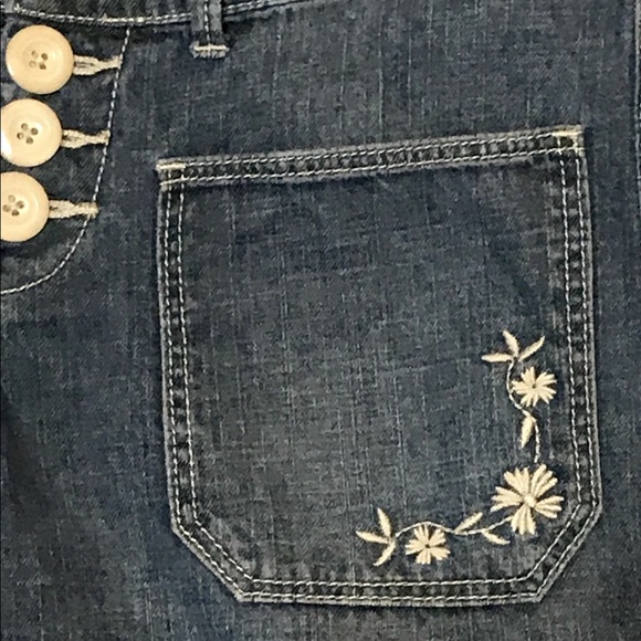 SOLD Victoria's Secret London Jean 6 Embroidered - Picture 3 of 8